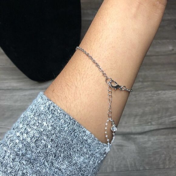 2/$20 Diamond crystal rhinestone silver Bow Star bracelet - Picture 3 of 7